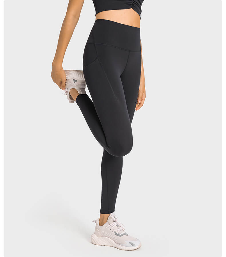 Lycra Antimicrobial Women Leggings with Pockets