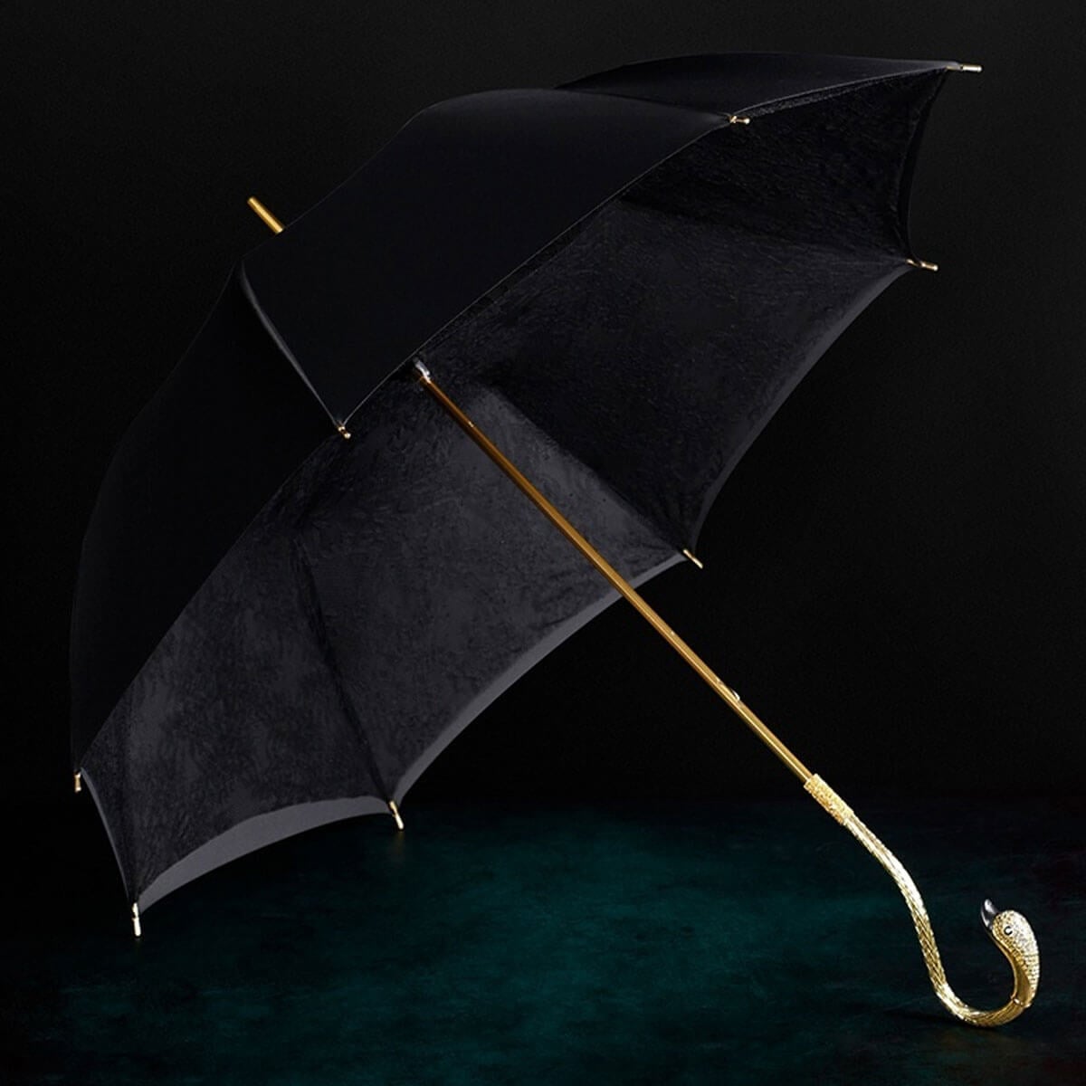 Luxury Umbrella with Original Swan Premium Design