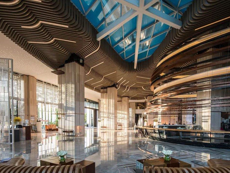 2. Identify basic strategies for natural lighting