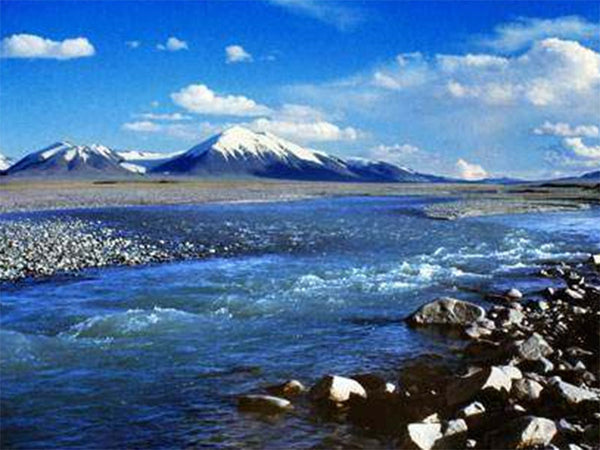 Protect the water tower and green reservoir