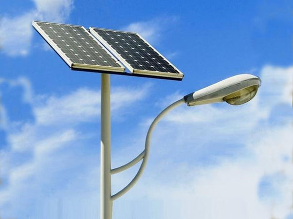 Solar street light