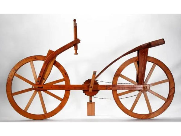 Wooden bicycle made from Leonardo da Vinci's manuscript