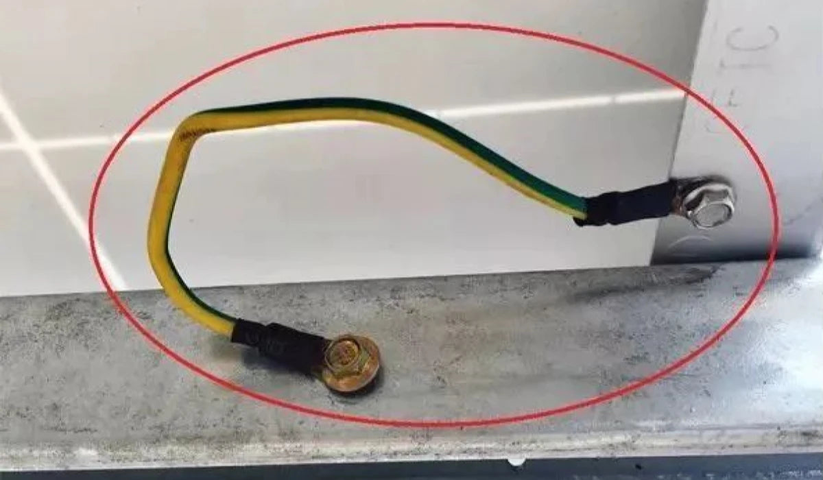 grounding-holes-of-components-are-used-for-connection-between-strings