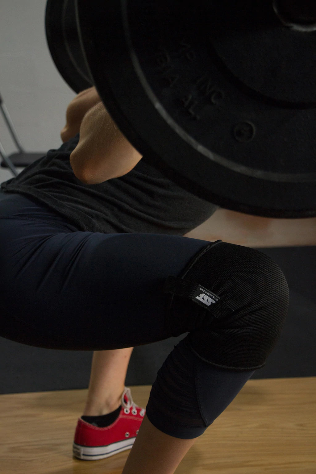 Serious Steel Fitness Knee Sleeves (Heavy Pull Tab / Easy on and off)