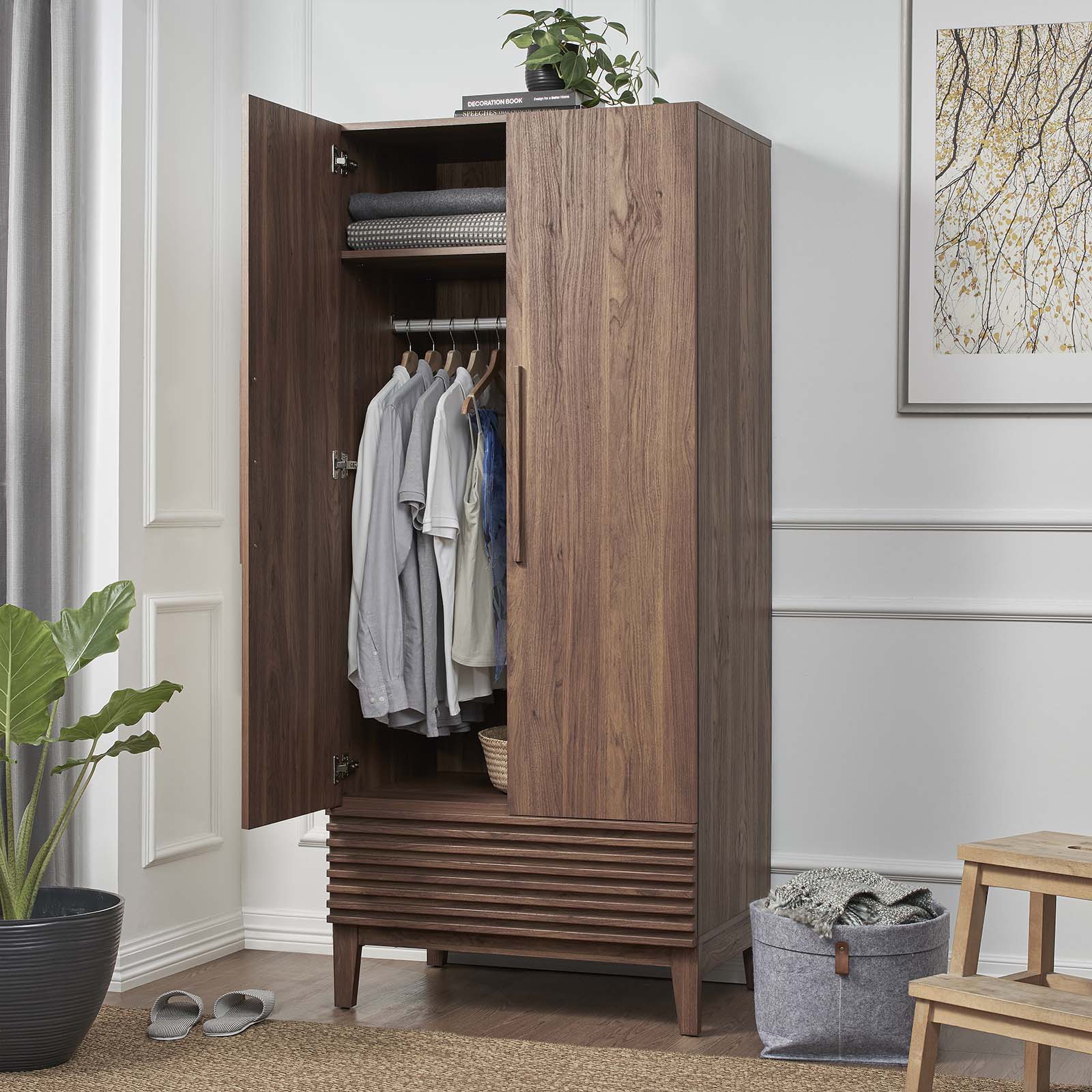 Render Wardrobe in Walnut