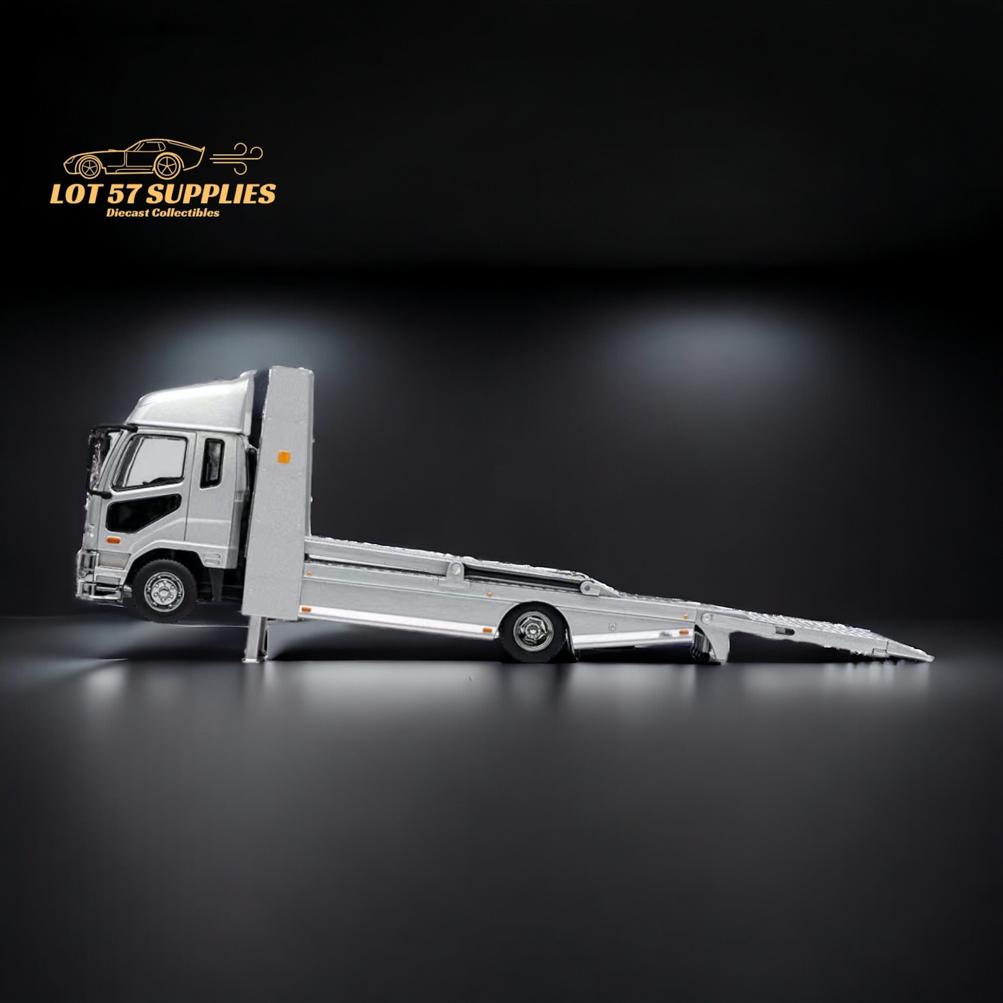 GCD Mitsubishi Fuso Fighter Double-Decker Transport Truck in Silver 1:64