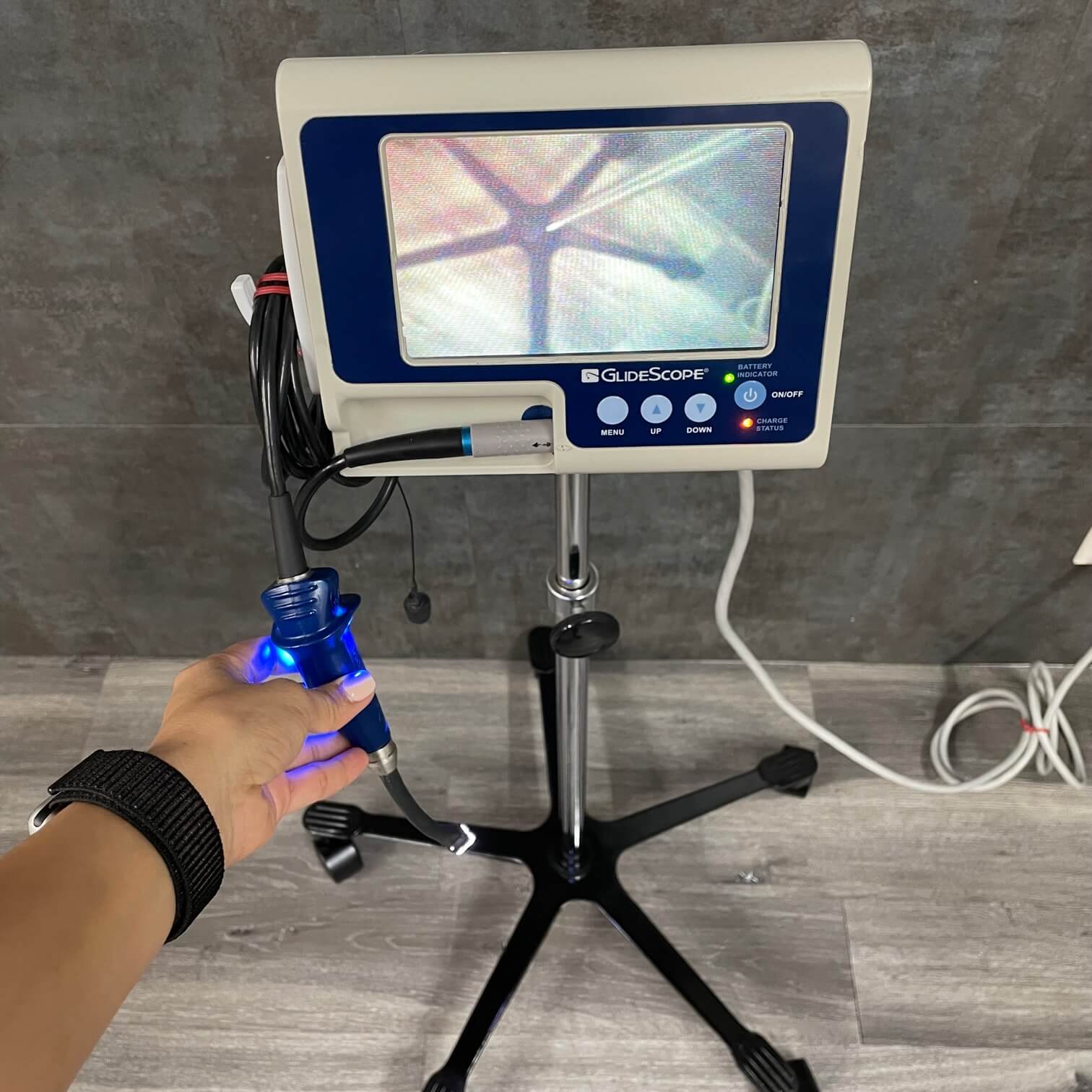 Glidescope portable GVL video laryngoscope