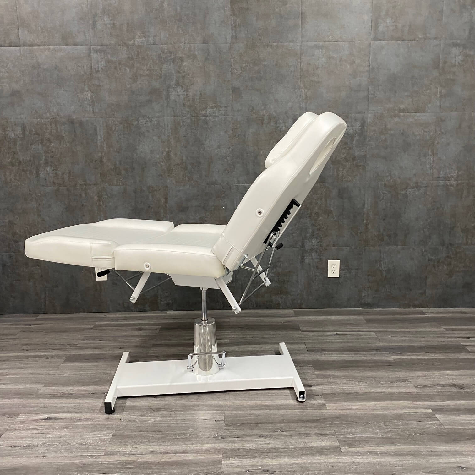 Adjustable Manual Spa Chair exam table