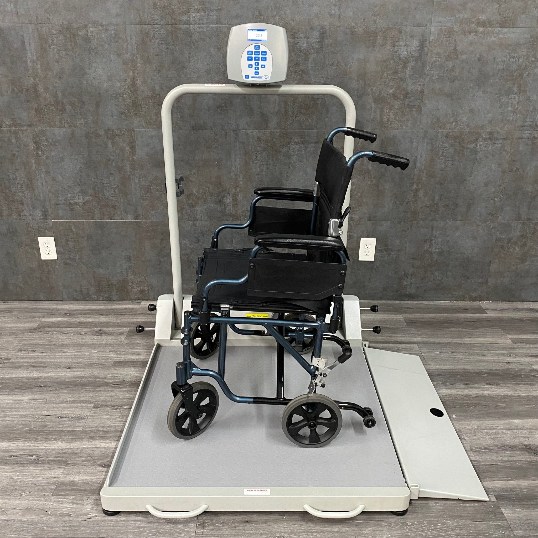 Health O Meter 2600KL Wheelchair Scale (Used)