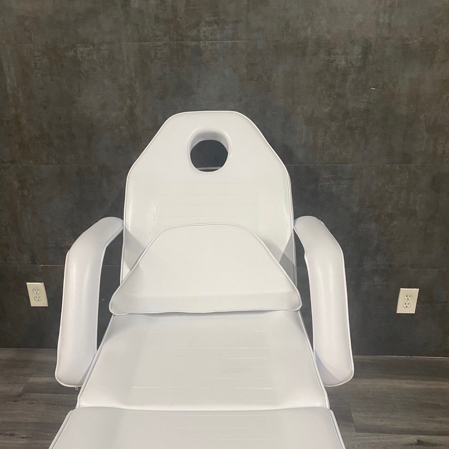 Manual Spa / Facial / Treatment Table