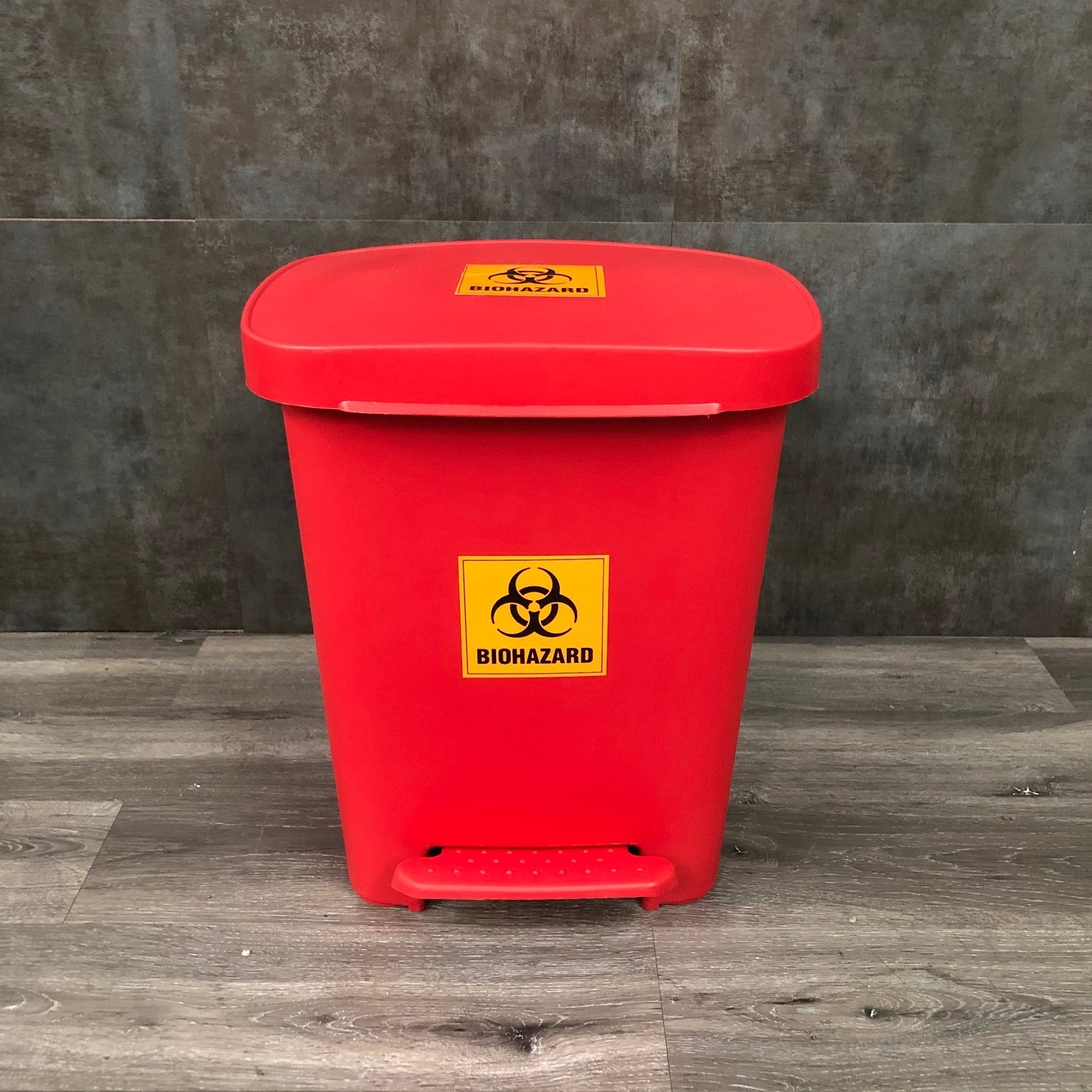 Medical Trash Can with Lid