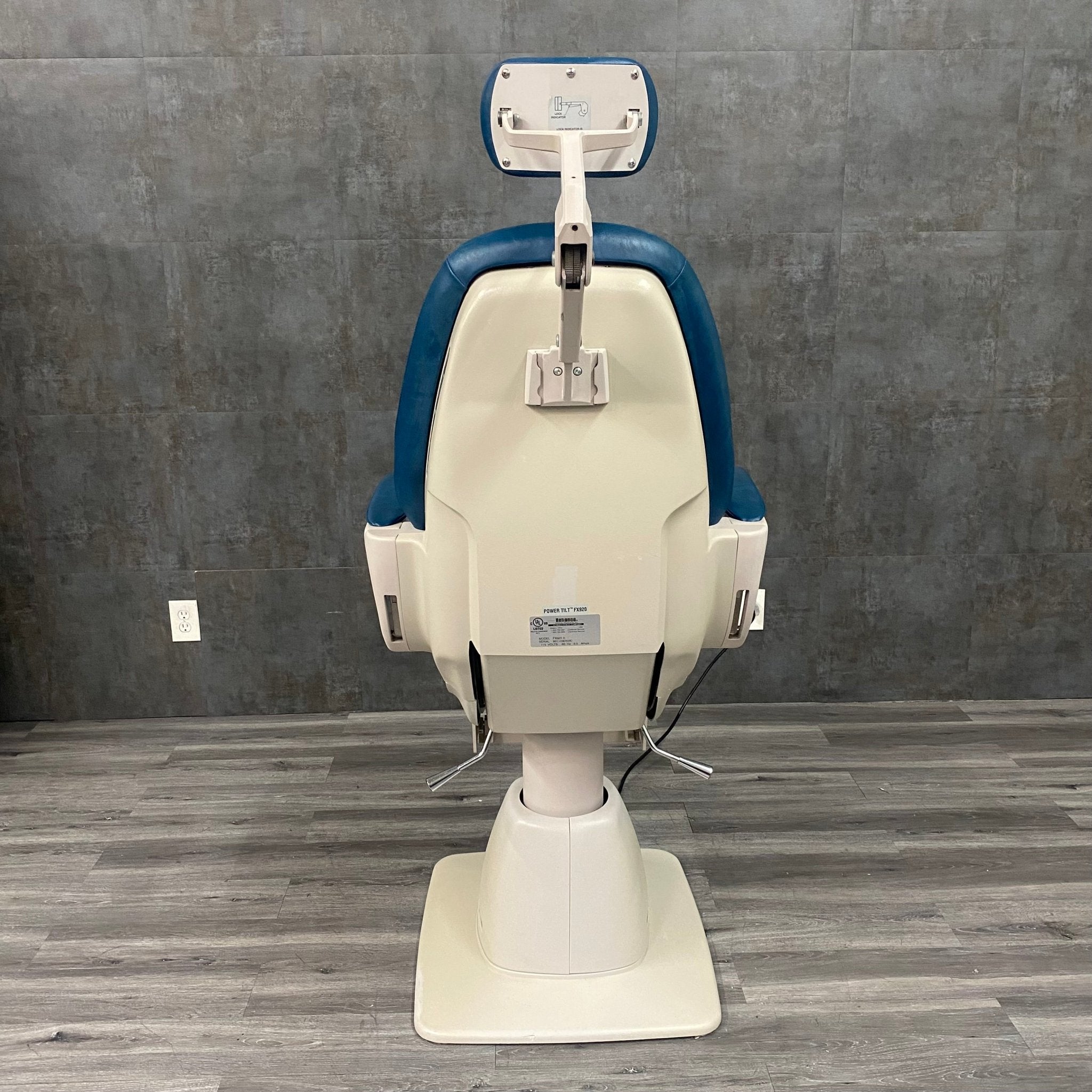 Reliance 920 FX Exam Chair