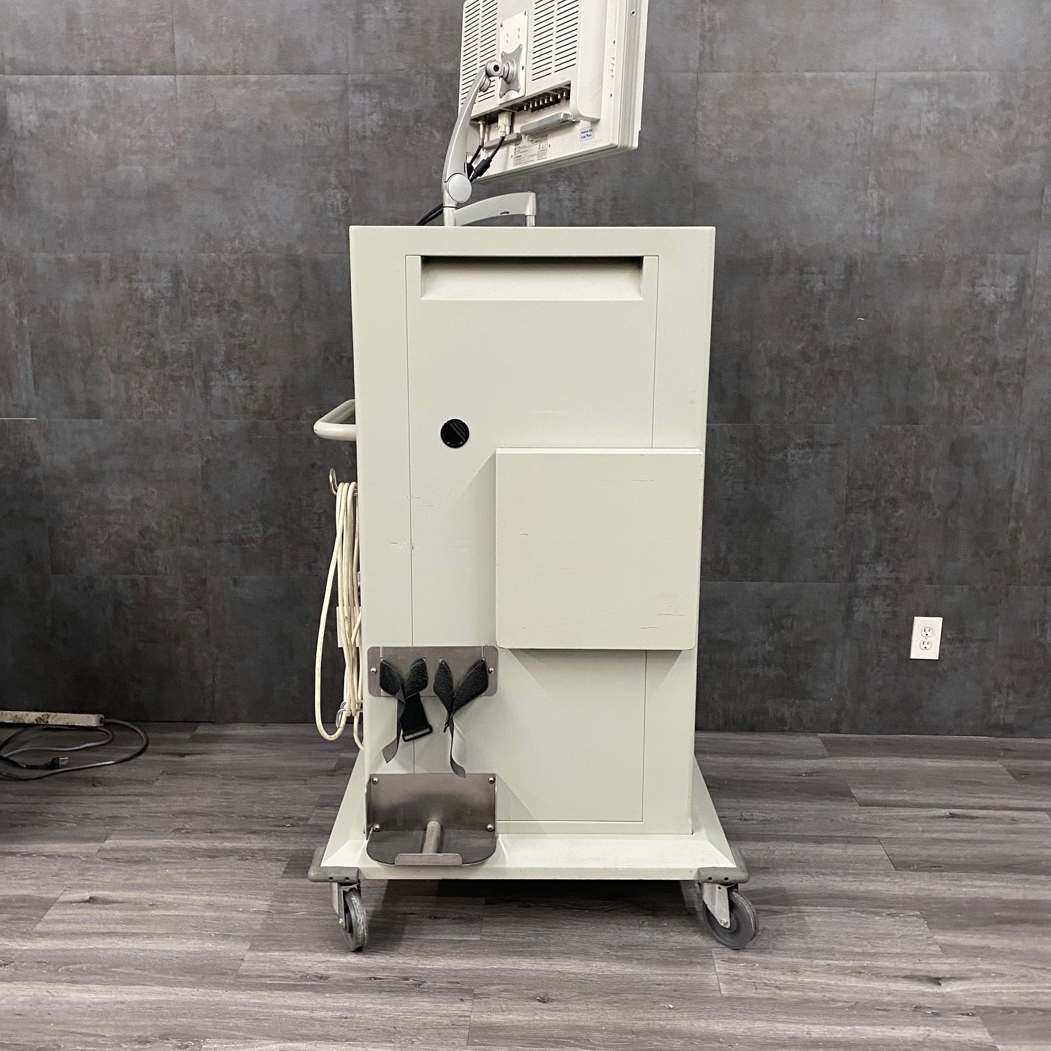 Storz Endoscopy Cart with Monitor