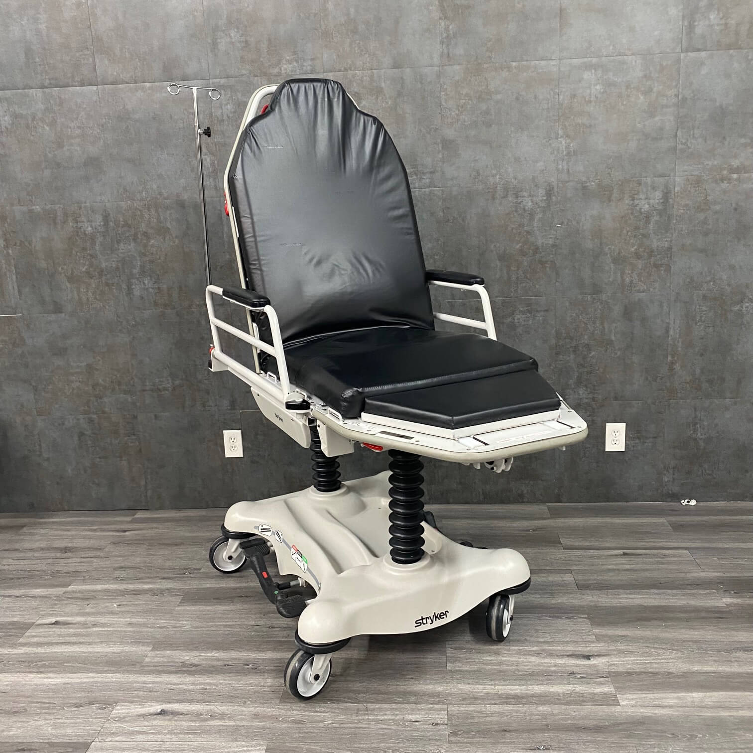 Stryker 5050 Stretcher Chair