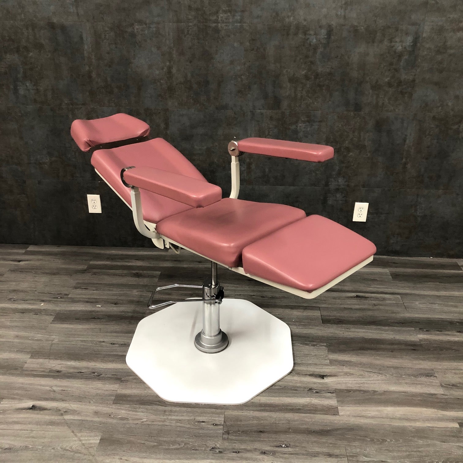 UMF 8612 ENT Exam Chair