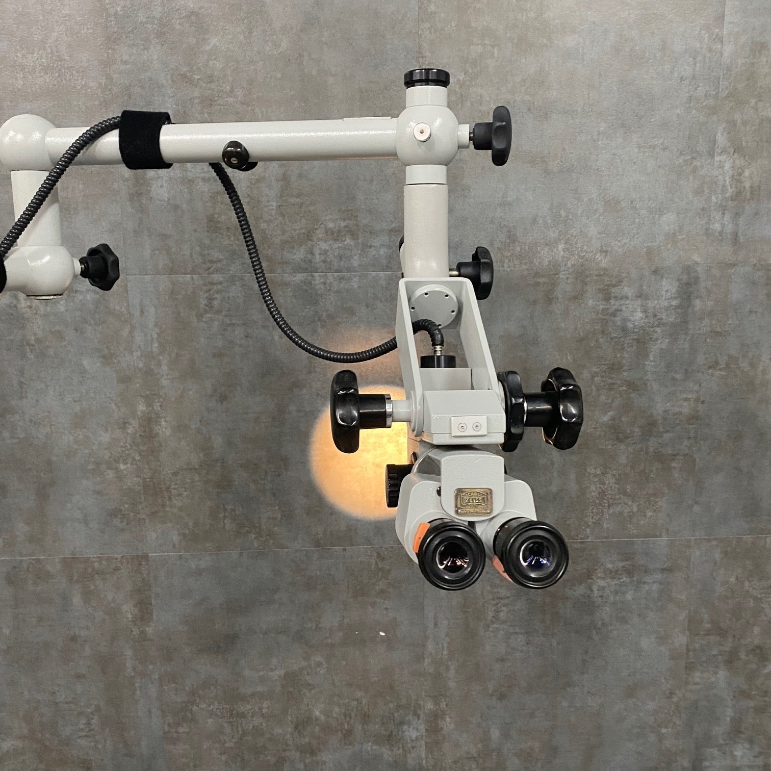 Zeiss OPMI IFC Surgical Microscope (Used)