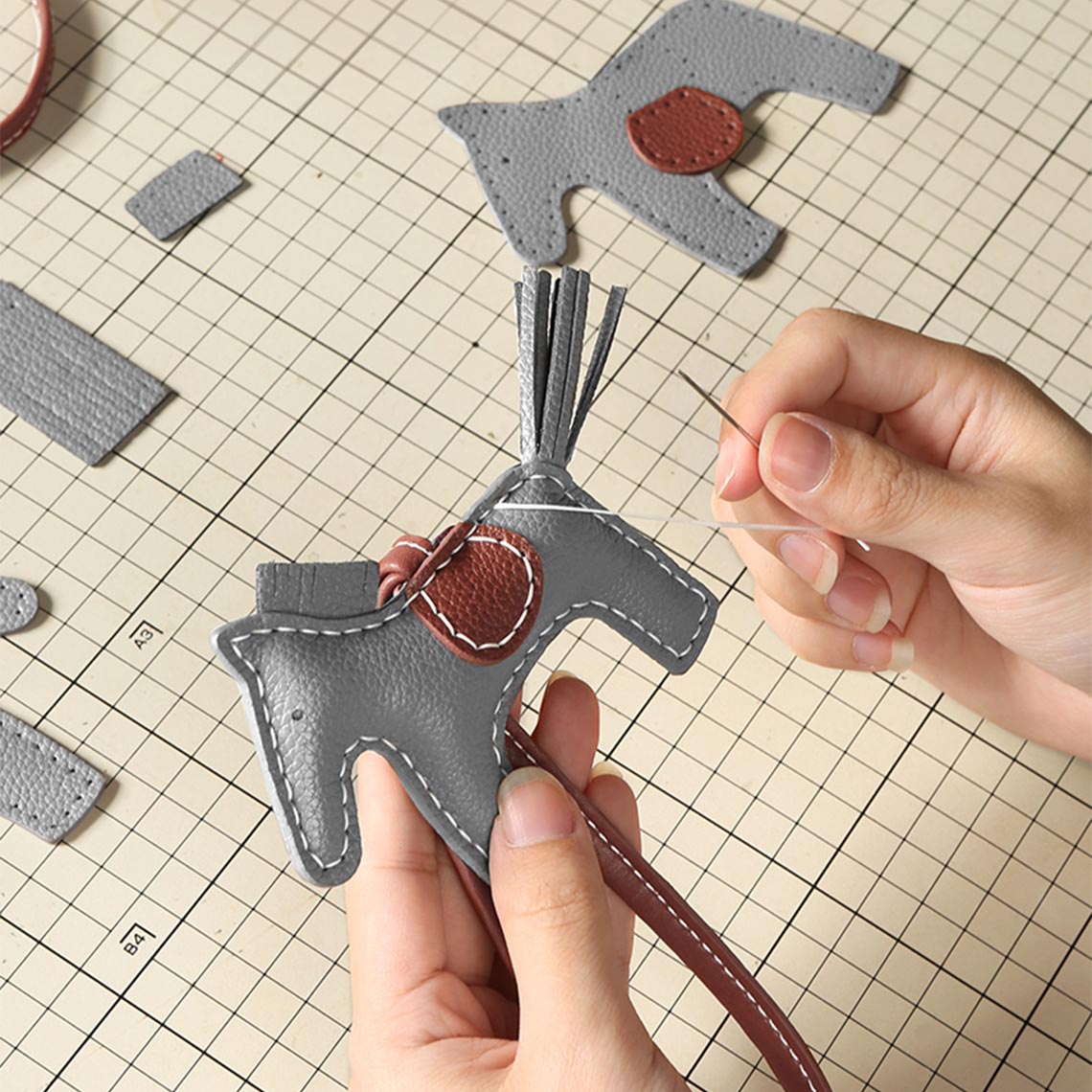 POPSEWING? Leather Horse Bag Charm DIY Kit