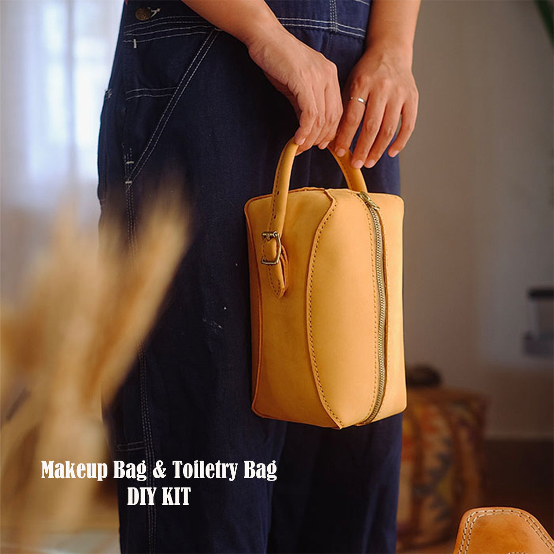 POPSEWING? Nubuck Leather Makeup Bag & Toiletry Bag DIY Kit