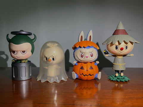若者に人気のブランド Labubu The Monster Carnival Series – TOYSEZ クリアファイル