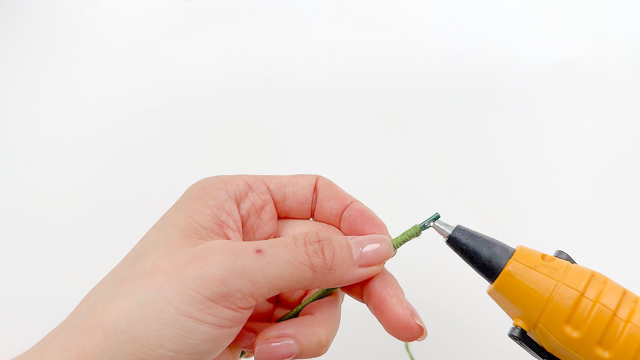 How to Assemble Stem and Leaves-s3