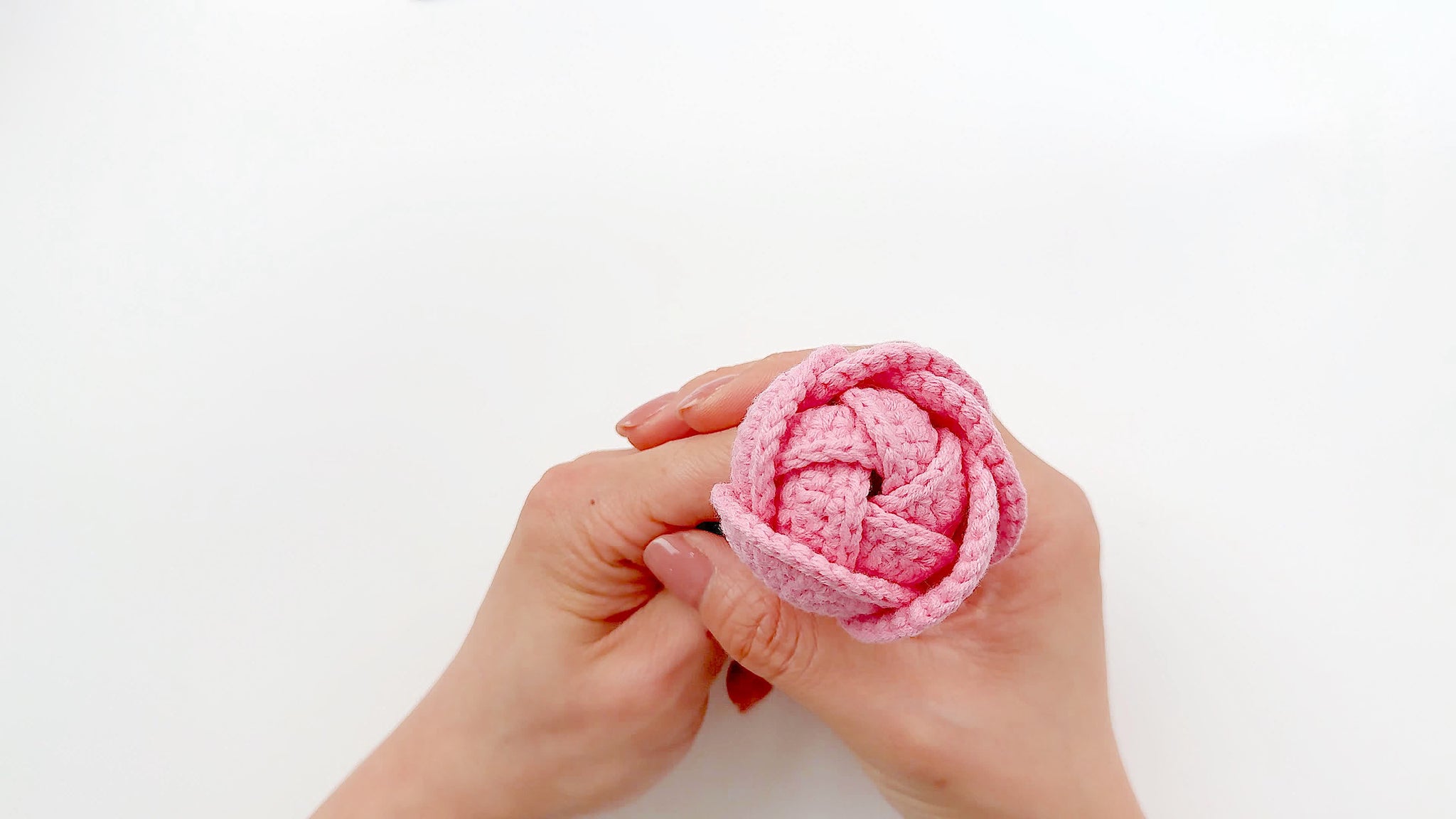 How to Assemble Petals and Flower Base-s3