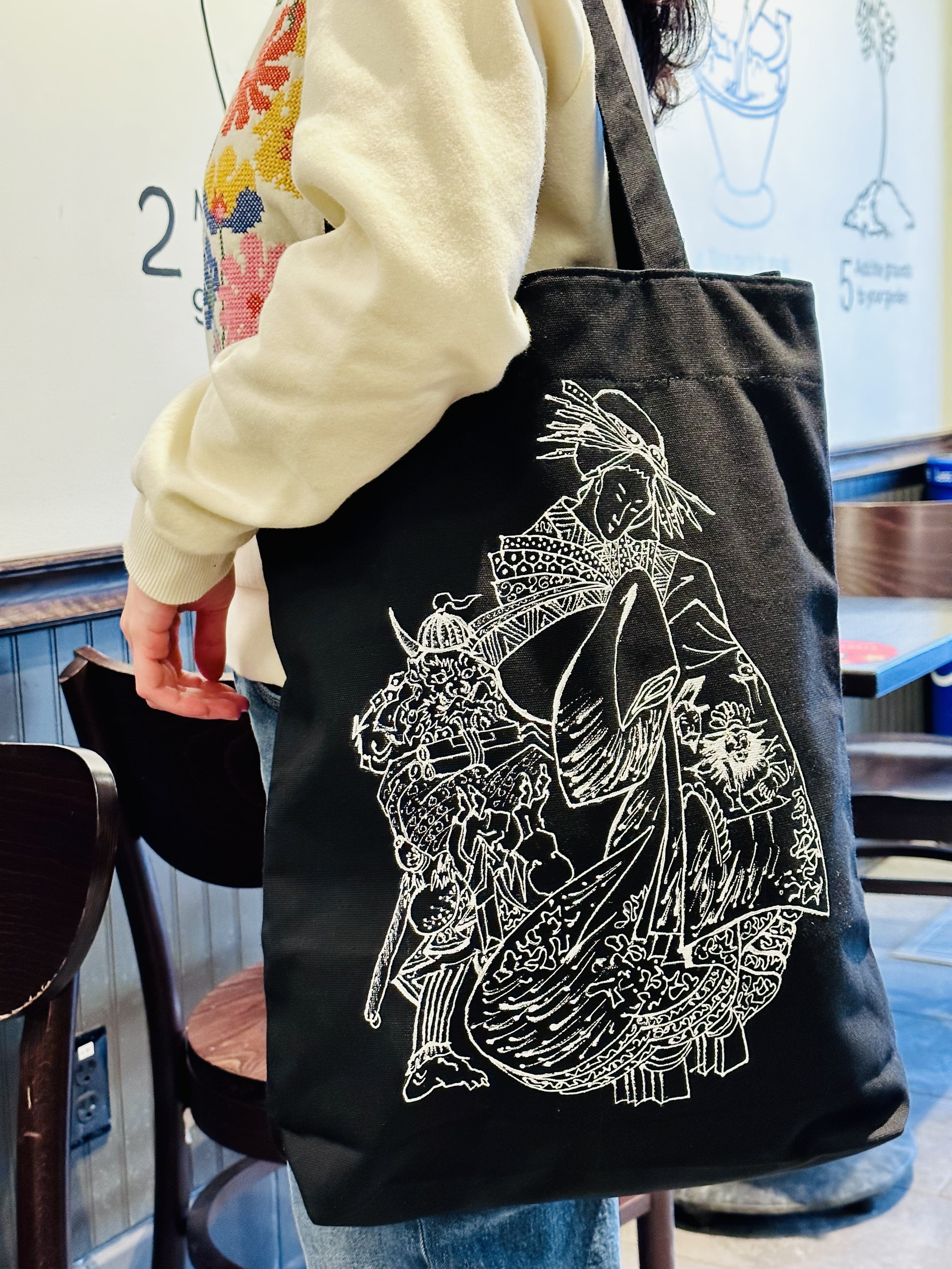 Tang Lady black tote bag - Handmade Drawing