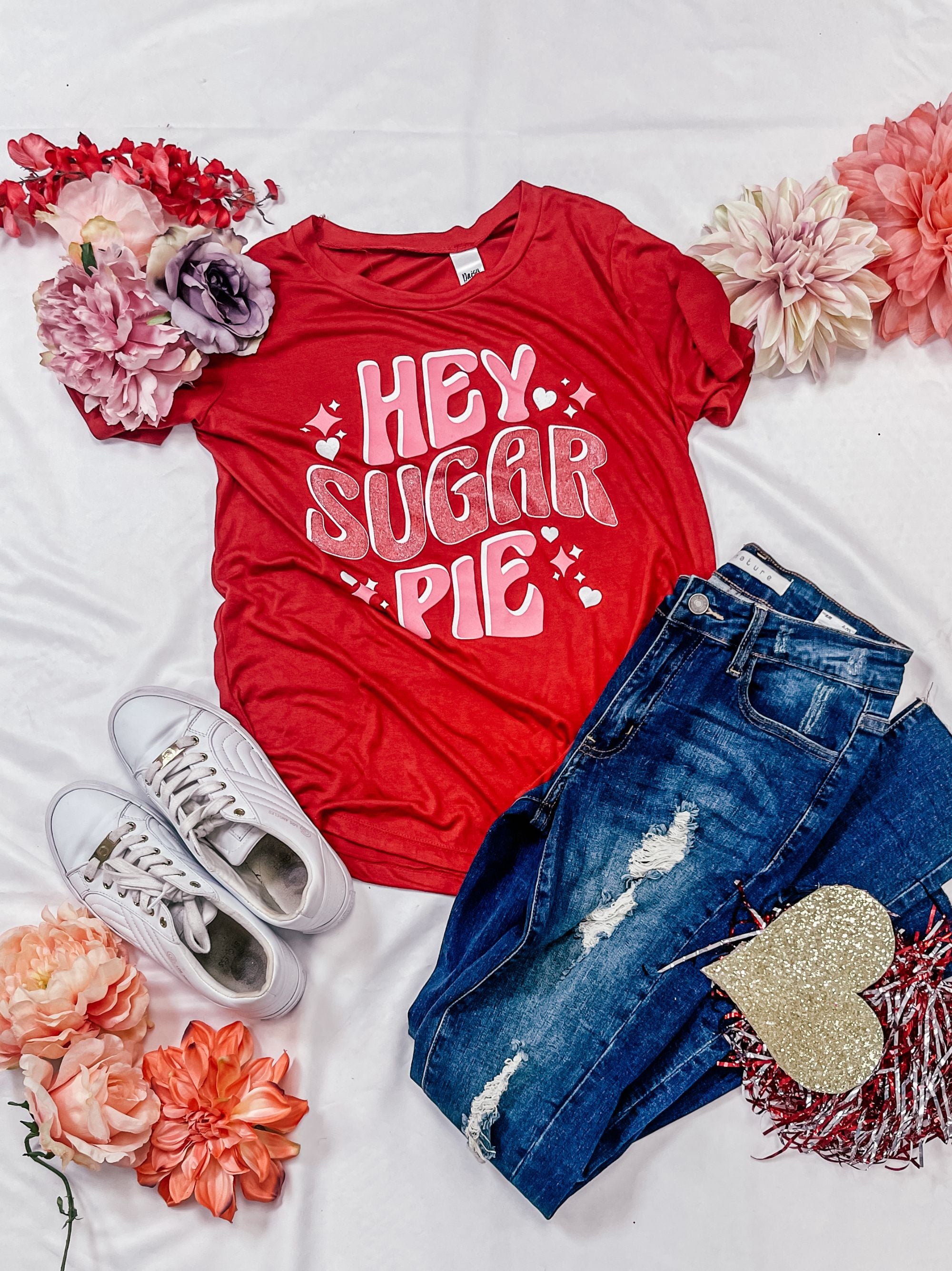 Hey Sugar Pie on Crimson Tee