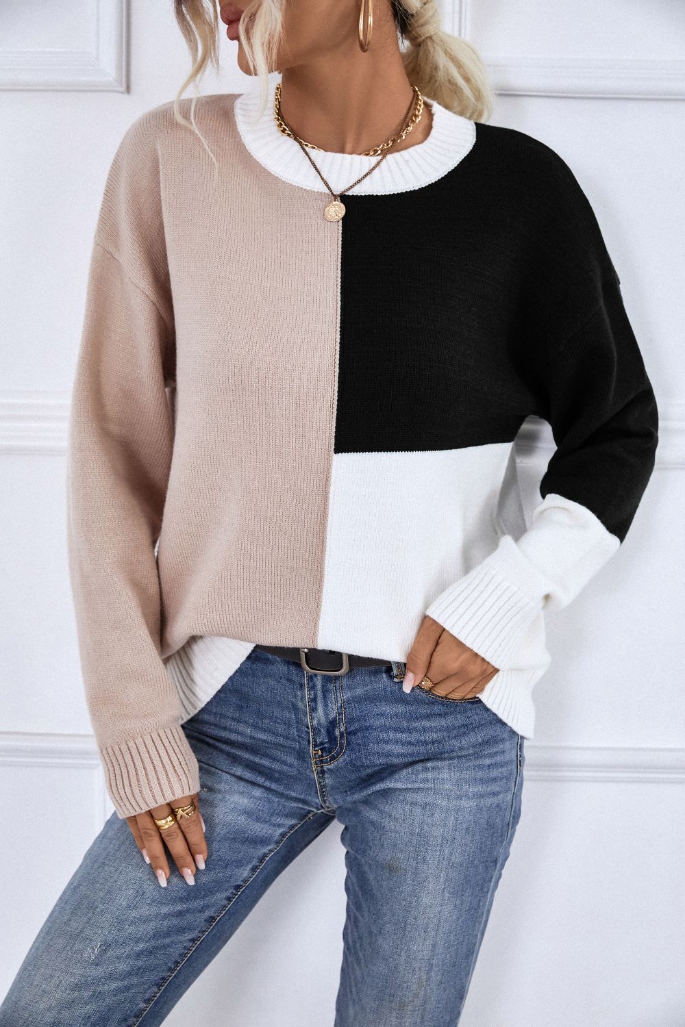 Contrast Ribbed Trim Round Neck Sweater