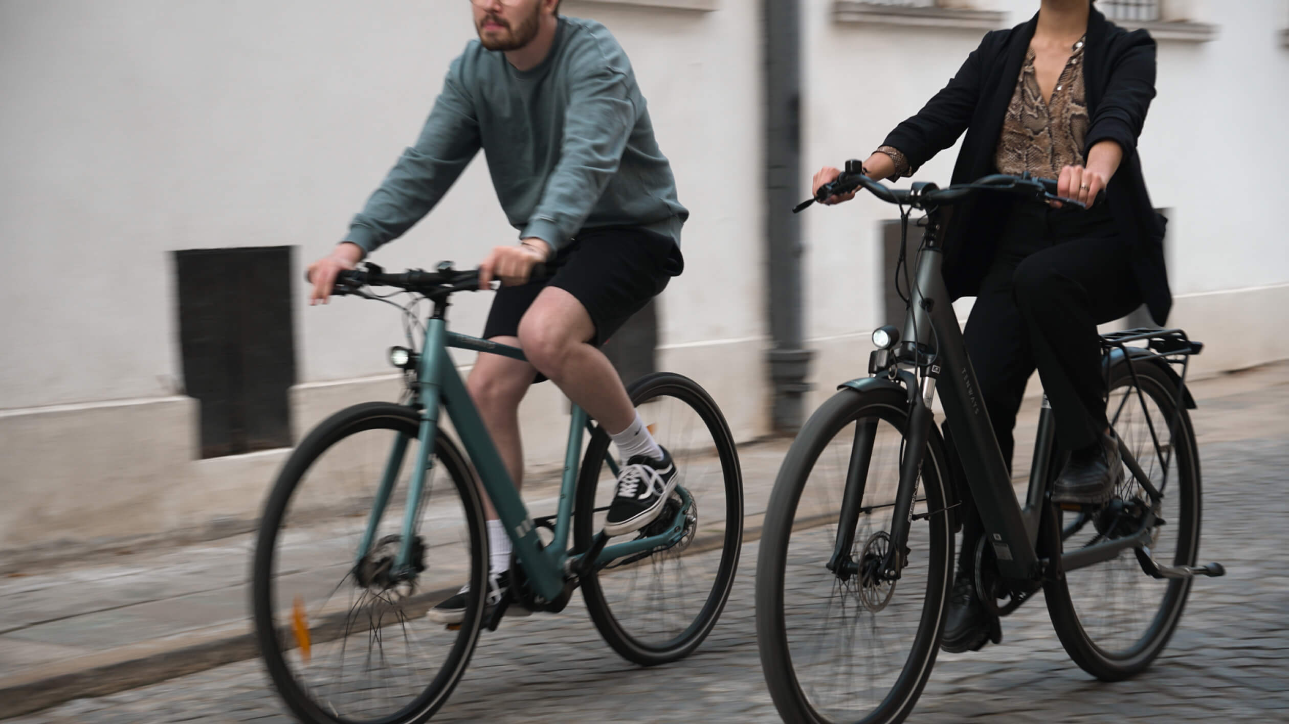 couple with tenways bike