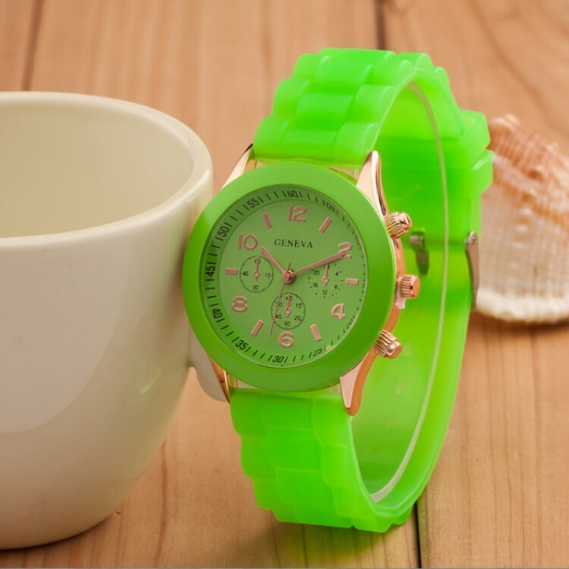 Casual Silicone Quartz Watch For Women