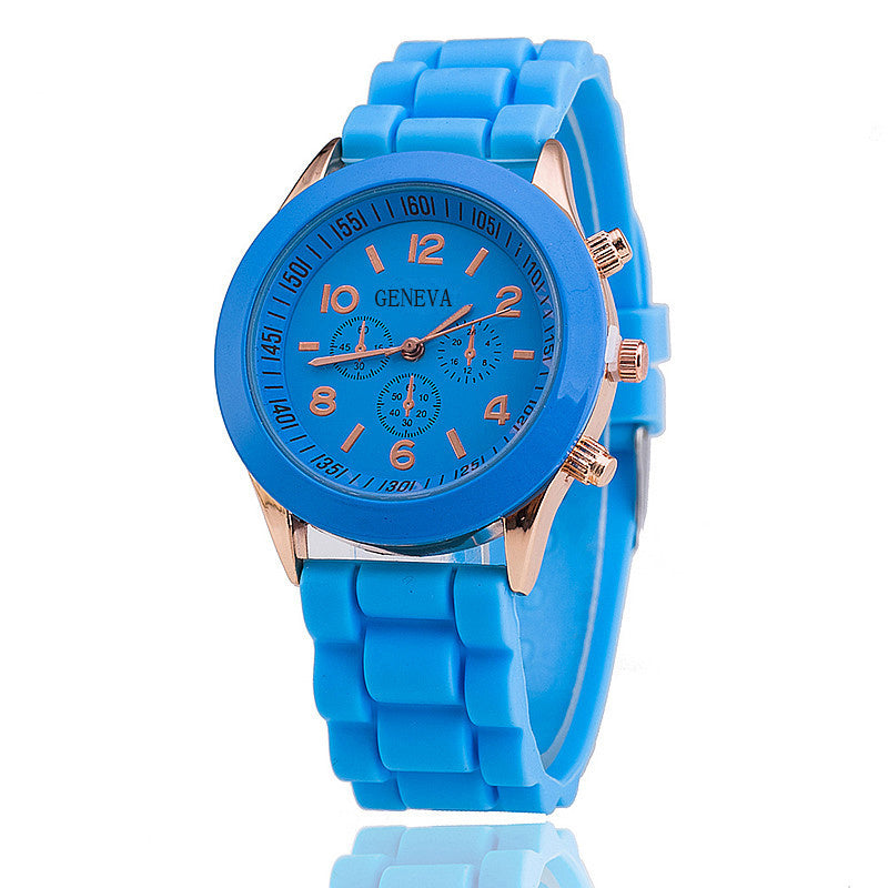 Casual Silicone Quartz Watch For Women