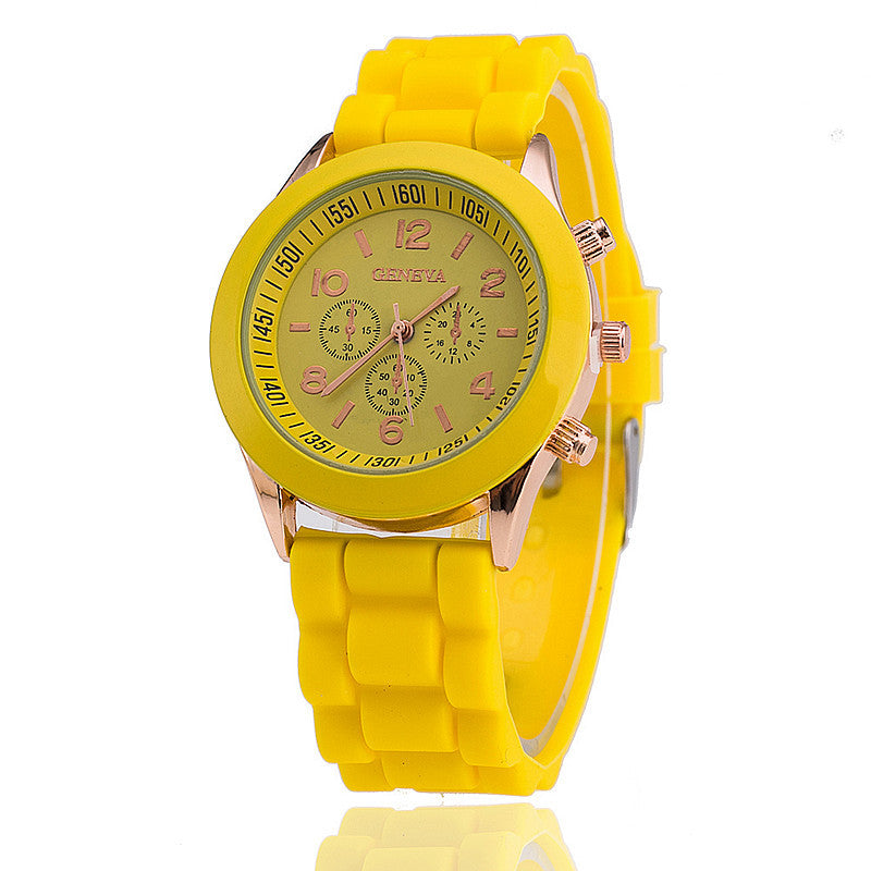 Casual Silicone Quartz Watch For Women