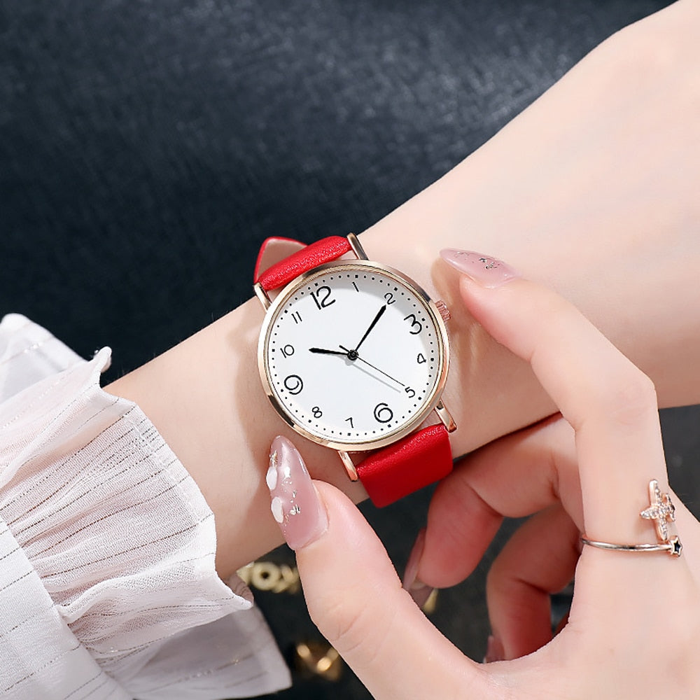 Luxury Quartz Alloy Watch for Women