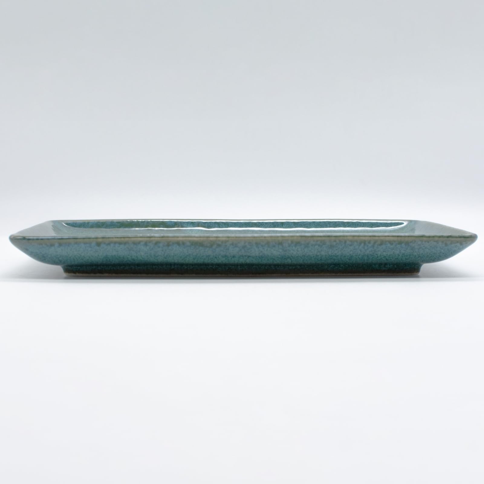 title

Aito Natural Color Long Plate 21x13cm Green Mino Ware 517304