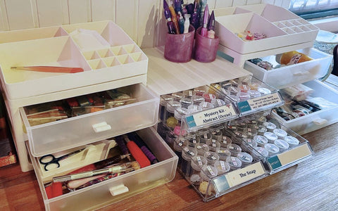 Use the storage box for Storing Diamond Painting Supplies
