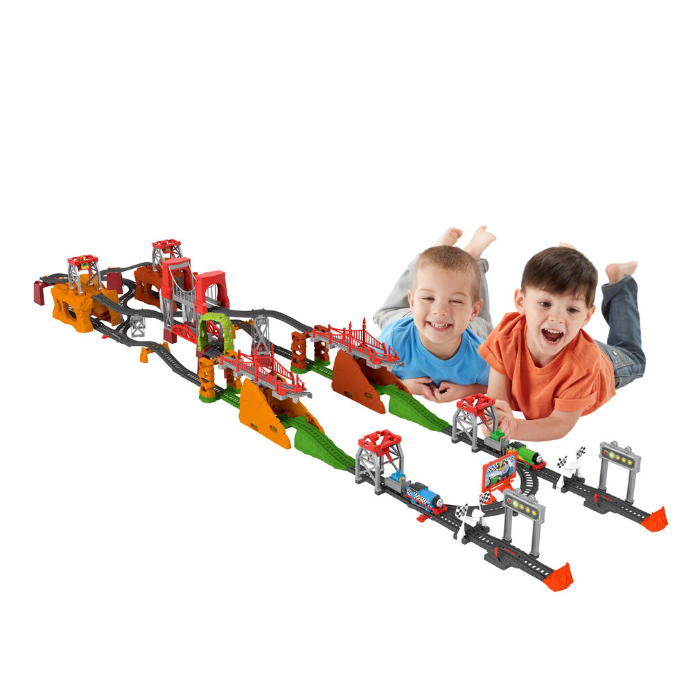 Thomas the Train - Thomas & Percy Cargo Race Train Set