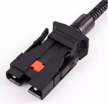 FDDI connectors for fiber optic cable