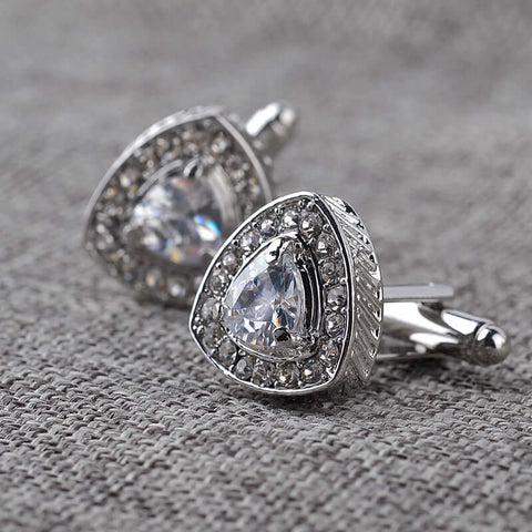 https://www.trendollajewelry.com/collections/cufflinks/products/crystal-triangle-diamond-mens-french-swank-cufflinks