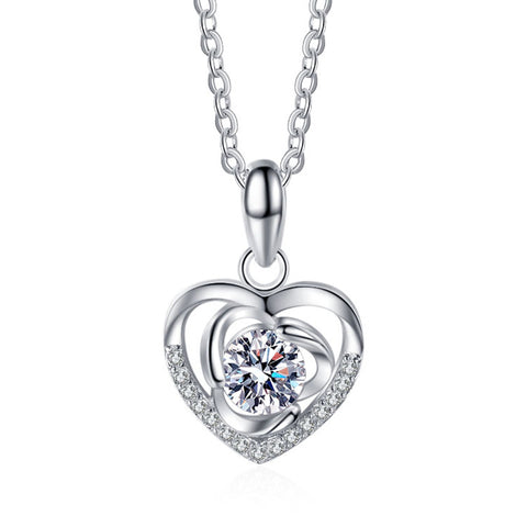 Clover Heart Moissanite Necklace