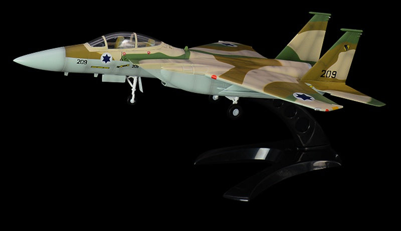 pre-painted 1/72 scale military airplane model F-15 Eagle