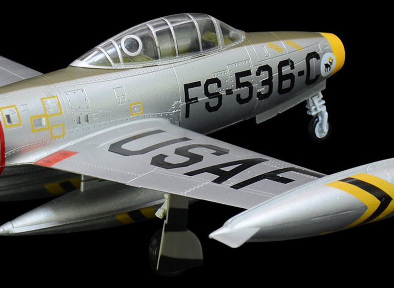 pre-built 1/72 scale Thunderjet F-84 model aircraft