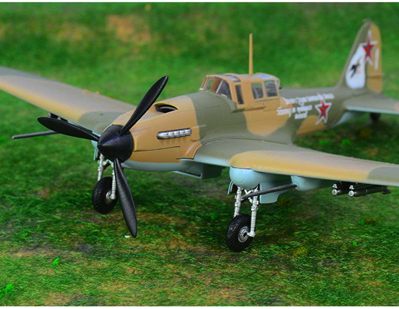 pre-painted ready to display plastic military model airplane