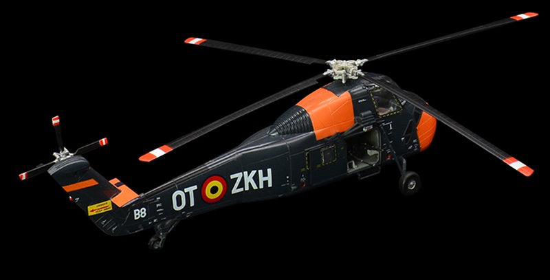 pre-painted 1/72 scale H-34 model helicopter