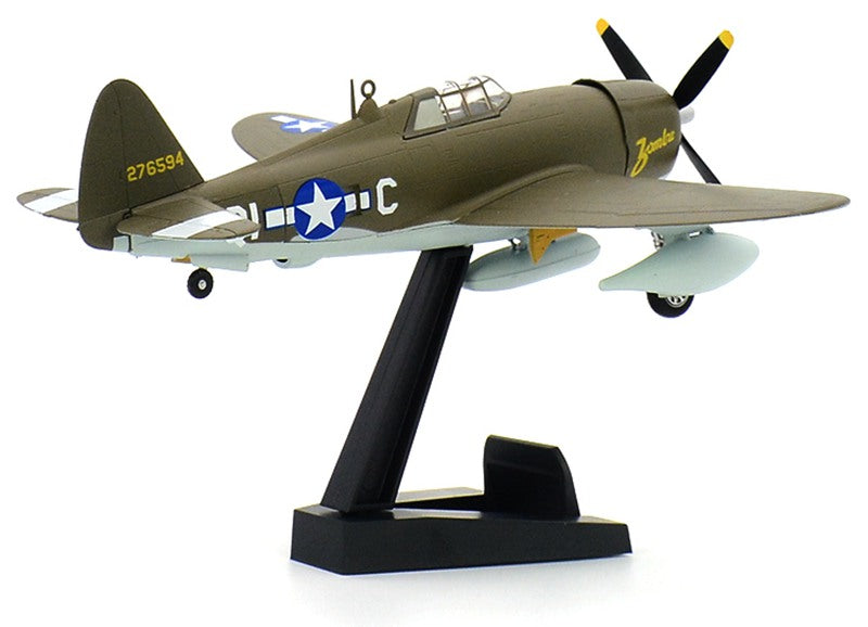 collectible 1/72 scale pre-painted P-47D Jug model aircraft