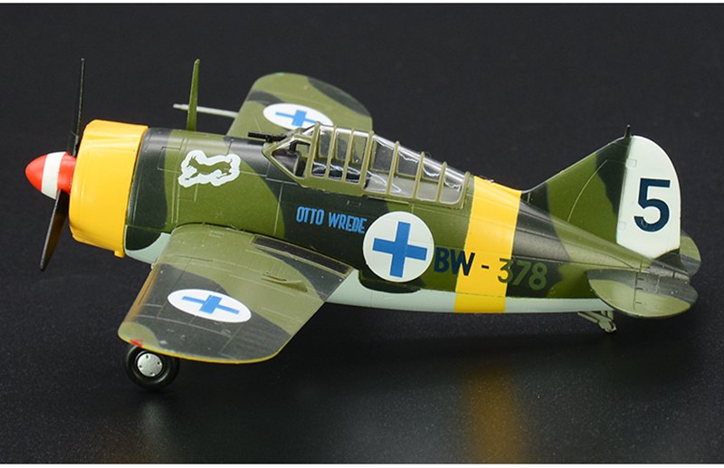 easy model 36383 F2A pre-painted model aircraft