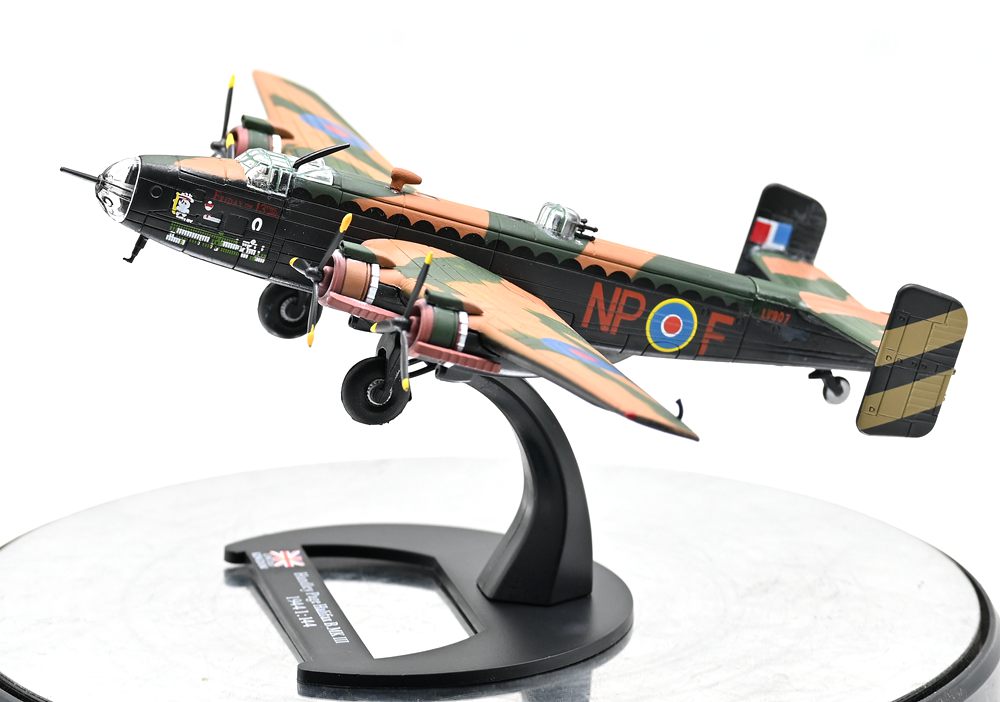 Halifax RAF Heavy Bomber 1/144 Scale Diecast WWII Aircraft Model