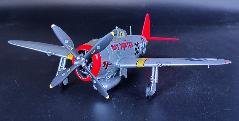 prebuilt 1/48 scale P-47D Thunderbolt aircraft model 39309