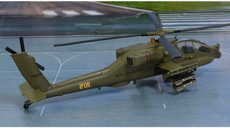 1/72 scale AH-64 Apache helicopter model
