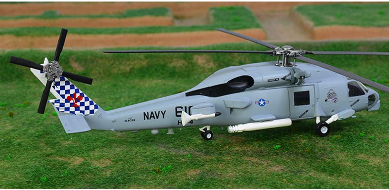 1/72 scale prebuilt SH-60B seahawk helicopter model 37086