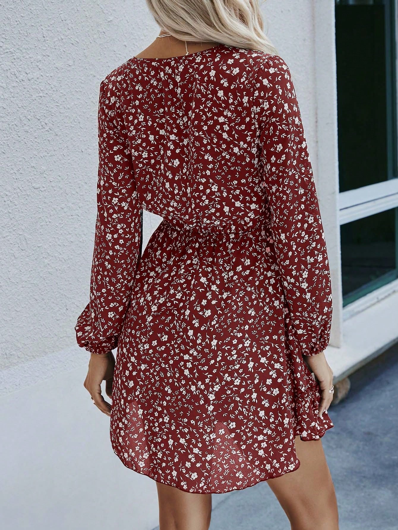 Ditsy Floral Tie Neck Bishop Sleeve Layered Dress